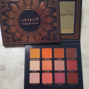 Ace Beaute eyeshadow palette